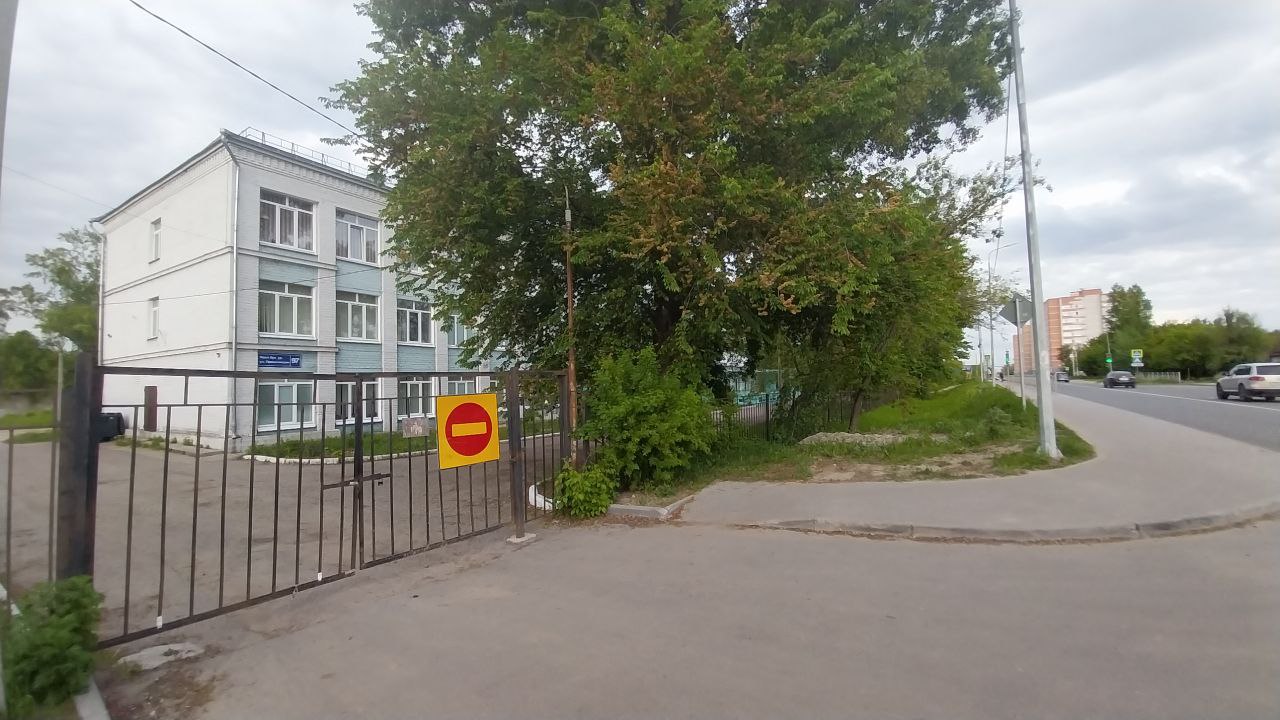 Школа №8 средняя общеобразовательная, Казань учителя представлены в форме таблицы. 