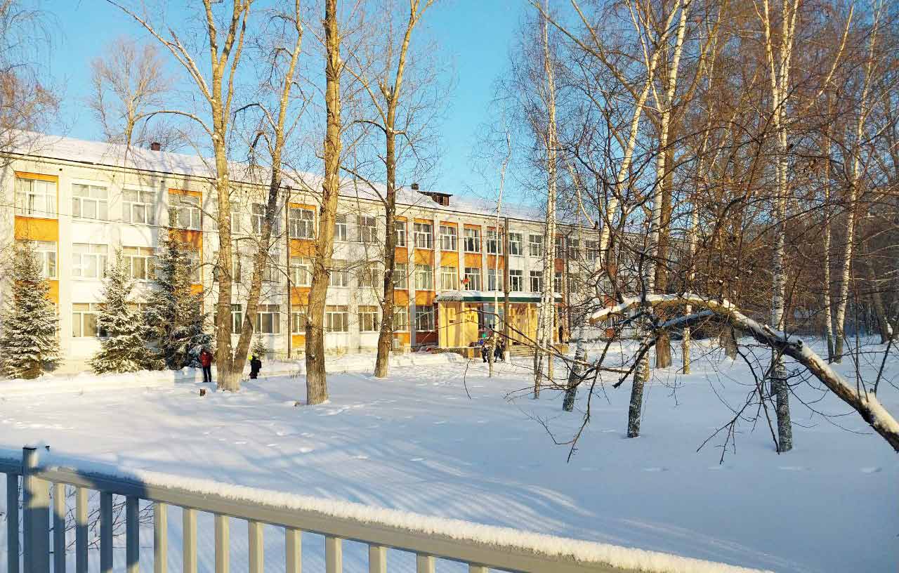 Главная фотография школы №41 в Казани на первом месте в этой статье.