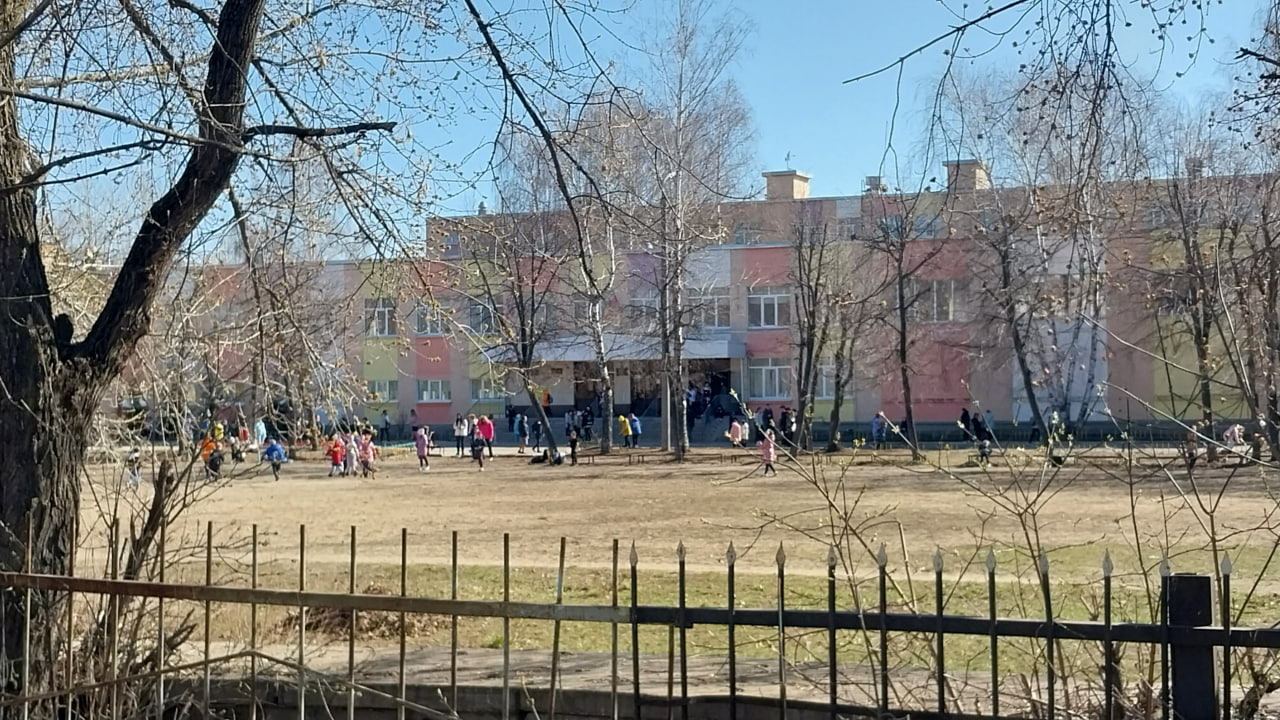91 школа Казань фото размещаю со всех сторон.
