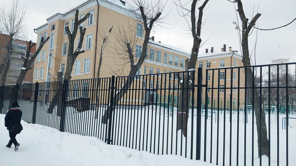 Школа 77 Казань официальный сайт представлен как сайт еду.ру.
