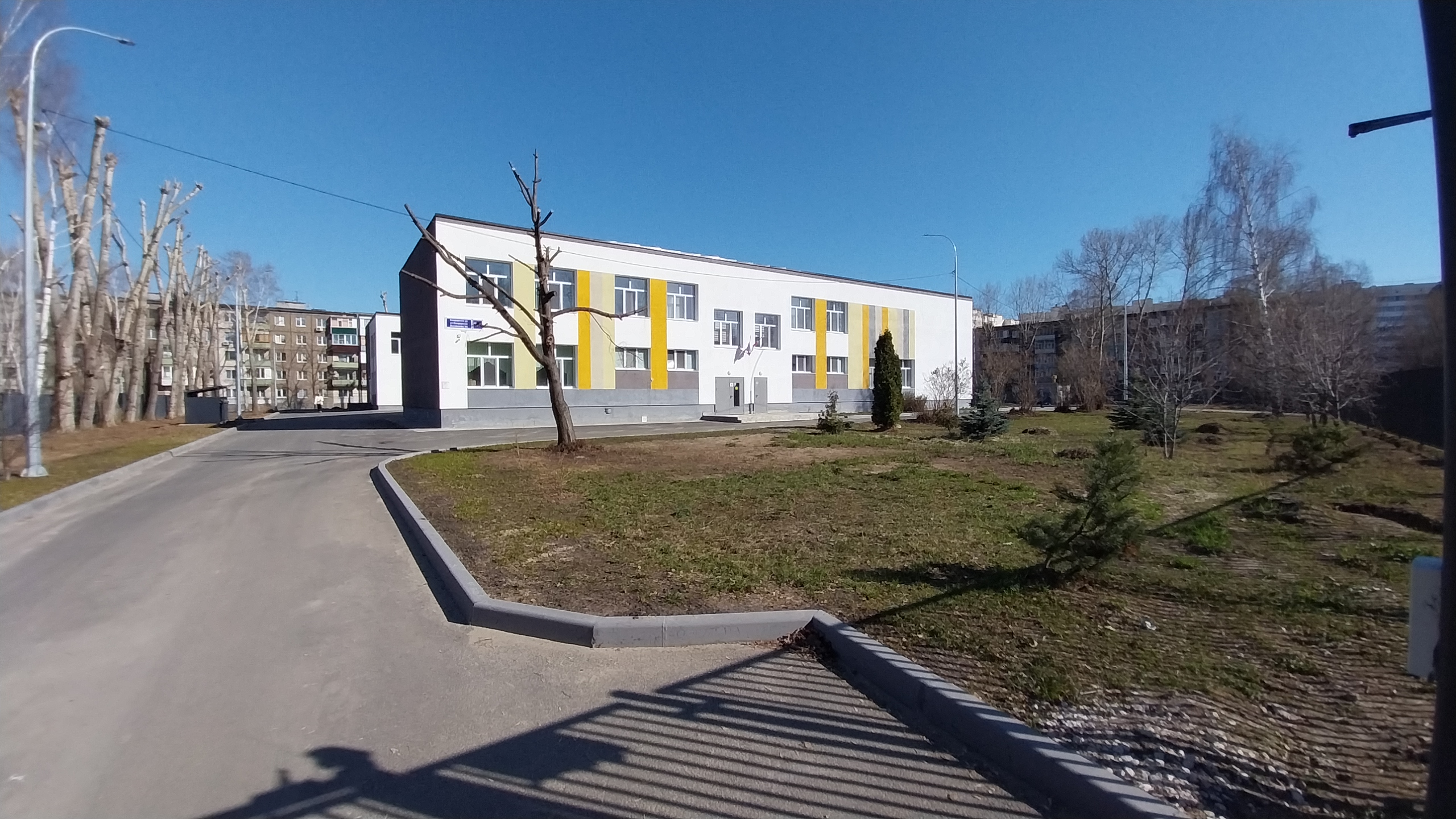 Школа №172 средняя общеобразовательная, Казань учителя представлены в форме таблицы. 